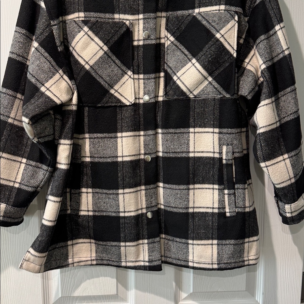Divided By H&M Shacket - Picture 3 of 12
